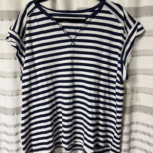 Aerie Navy and White Striped Short Sleeve Tee, size medium NWT